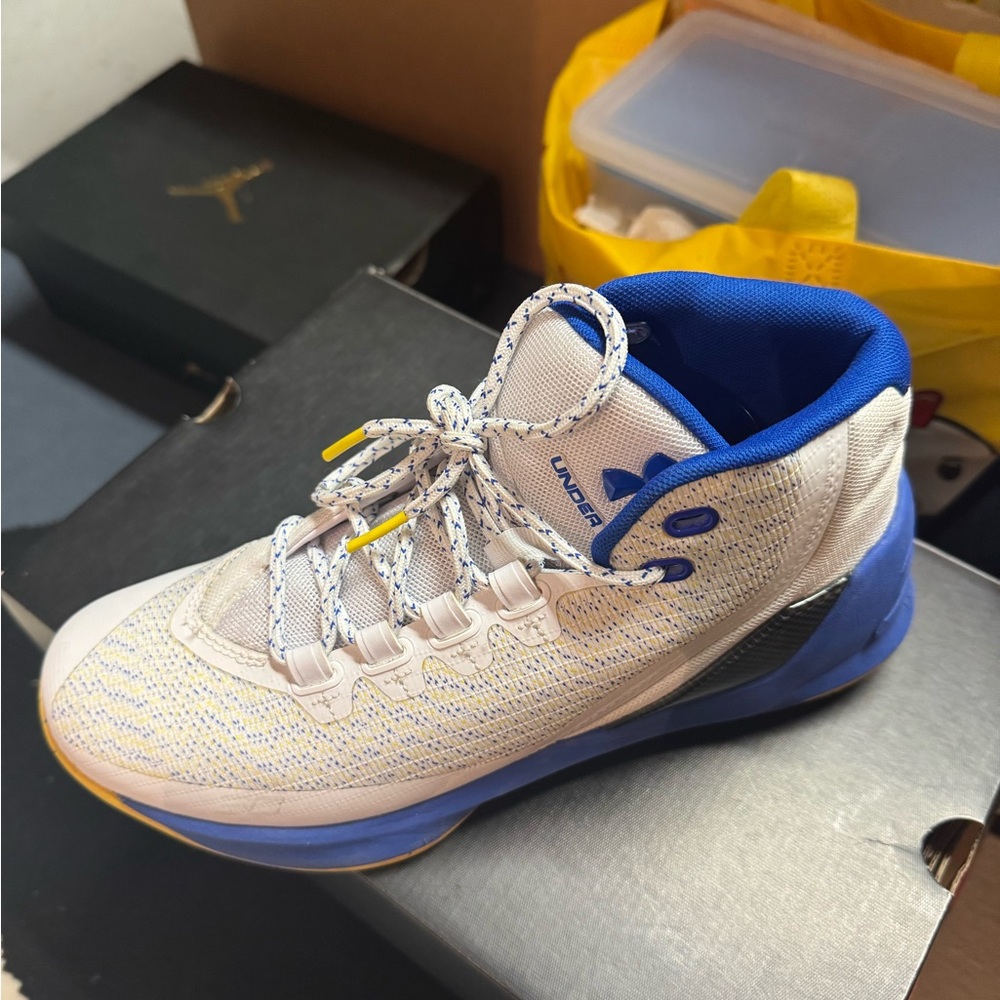 Under Armour Curry Basketball Shoes